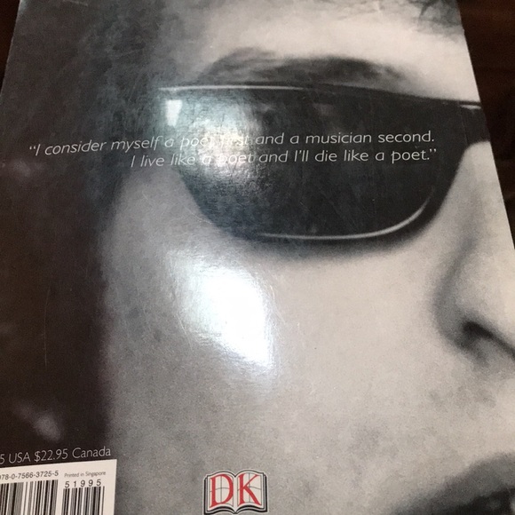 DK “Dylan” Book, Visions, Portraits and Back Pages - Picture 6 of 8